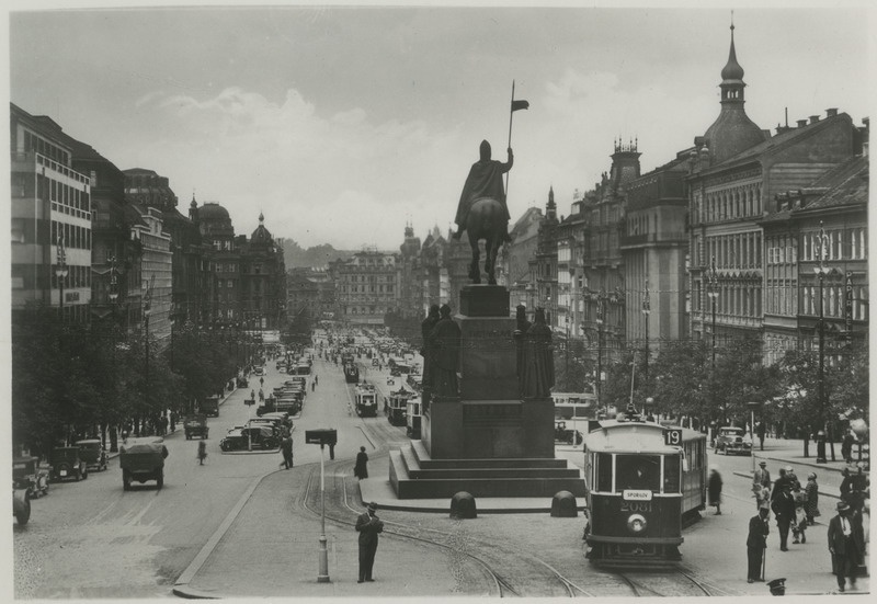 Vaade Püha Wencelause platsile (tšehhi Václavák) Prahas
