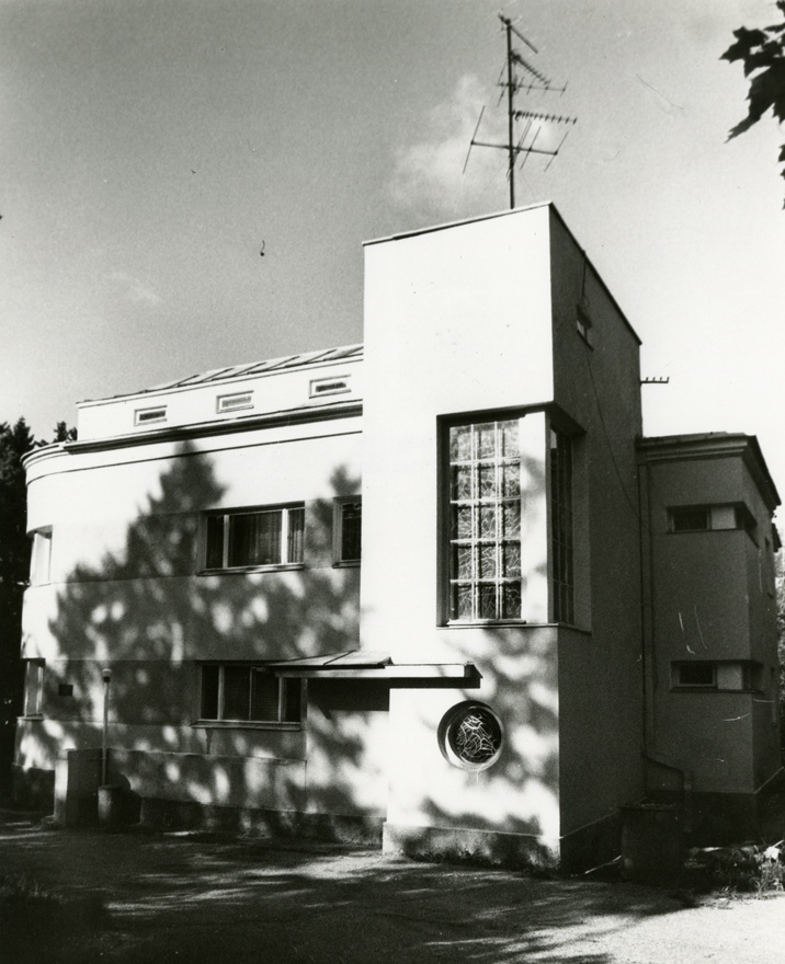 Eramu Tallinnas Pirital Särgava allee 6, hoone vaade. Arhitekt Richard Falkenberg