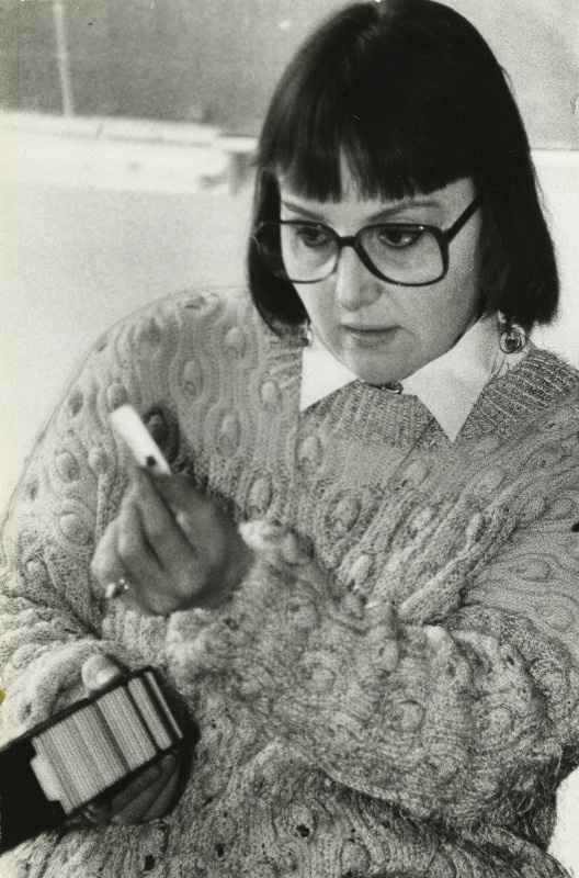 Tallinna 21. Keskkooli kunstiõpetaja Tiina Meeri.