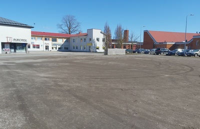 Balti kett, saarlaste kogunemine Kuressaare bussijaamas rephoto