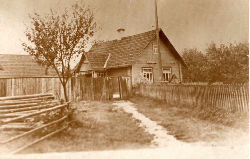 Saatse. Elamu Satserinna külas