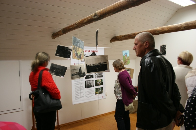 Saatse kooli vilistlaste kokkutulek Saatse muuseumis