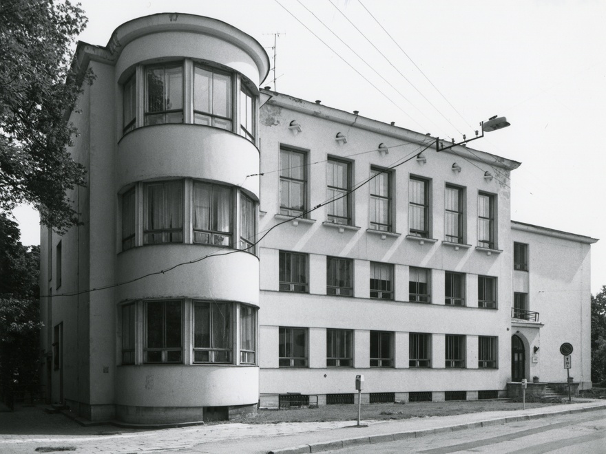 Tallinna prantsuse lütseum, vaade hoonele. Arhitekt Herbert Johanson