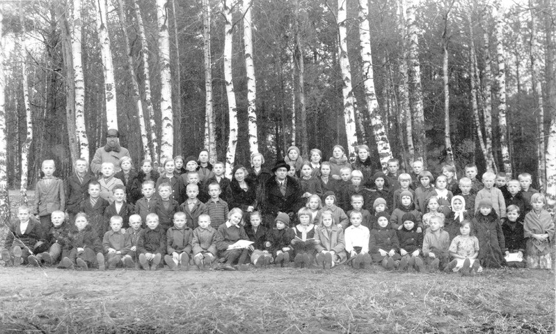 Saatse. Saatse koolipere