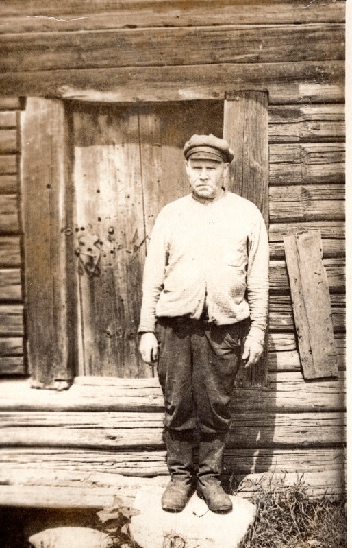 Vassili Padumäe   Suure-Rääptsova külas