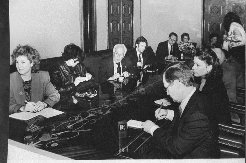 USA ajakirjanikud vastuvõtul Eesti Vabariigi Ülemnõukogu esimehe Arnold Rüütli juures.