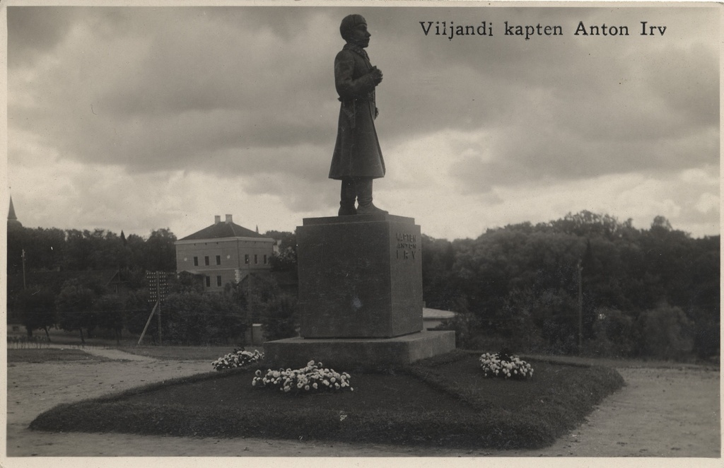Viljandi : Captain Anton Irv