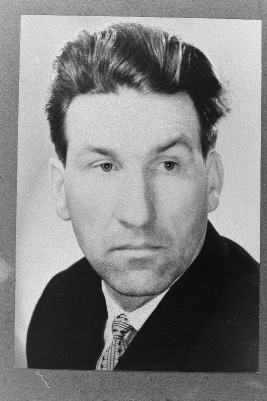 Kõller, Alvar-Gustav - NSV Liidu Ülemnõukogu VIII koosseisu saadik.