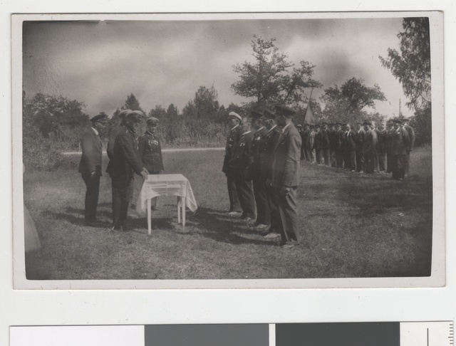 Hoolsusmärkide üleandmine Saue VTÜ 7 aastapäeval