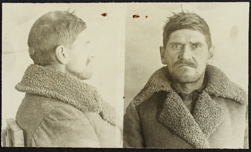 Ivan Rakitin otse- ja külgvaates