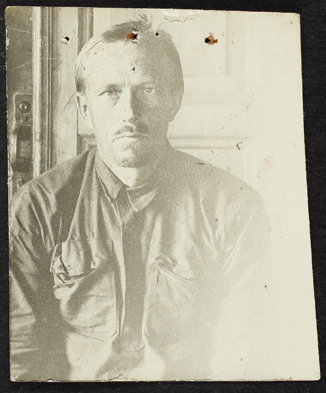 Aleksander Vilman otsevaates (uurimistoimiku foto)