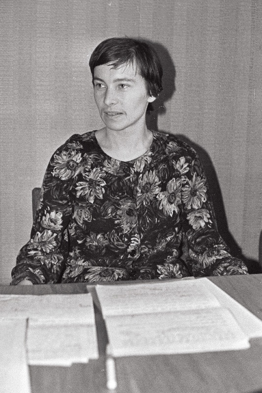 Kirjanik Mari Saat.