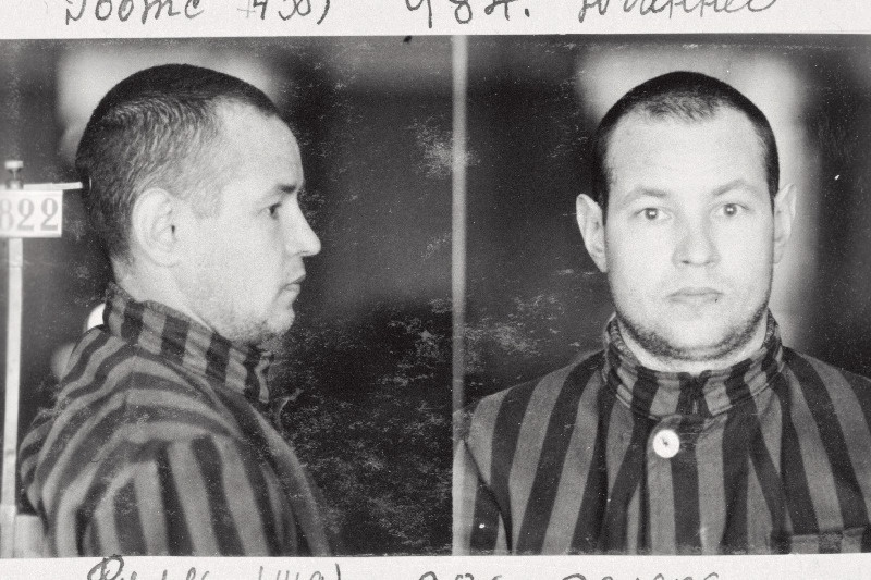 Nõukogude Liidust kommunistliku kihutustöö eesmärgil salaja Eestisse saadetud ning 1930.a. 12 aastaks sunnitööle mõistetud Eduard Kull enne amnesteerimist.