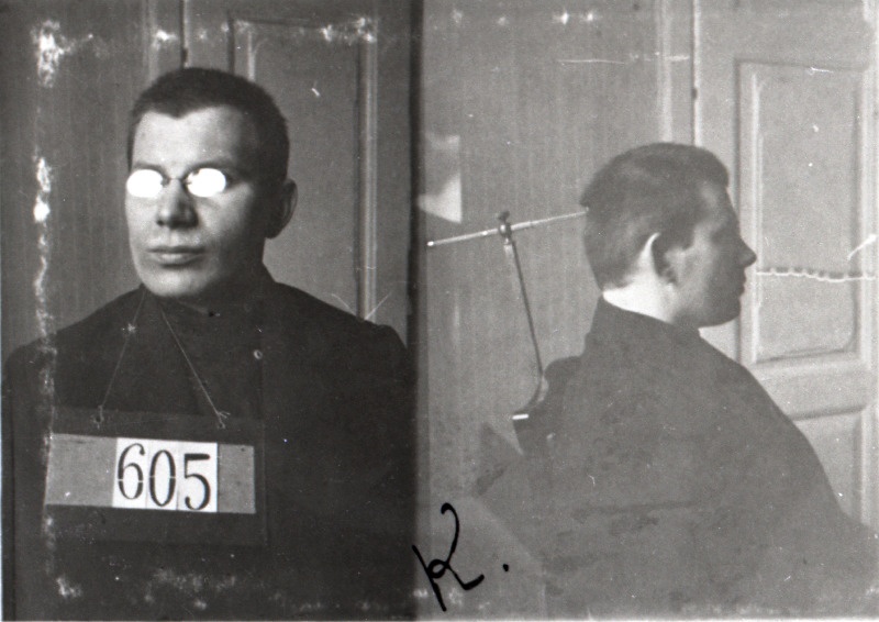 Riigivastases tegevuses süüdistatav  Georg Kreuks vahistatuna.