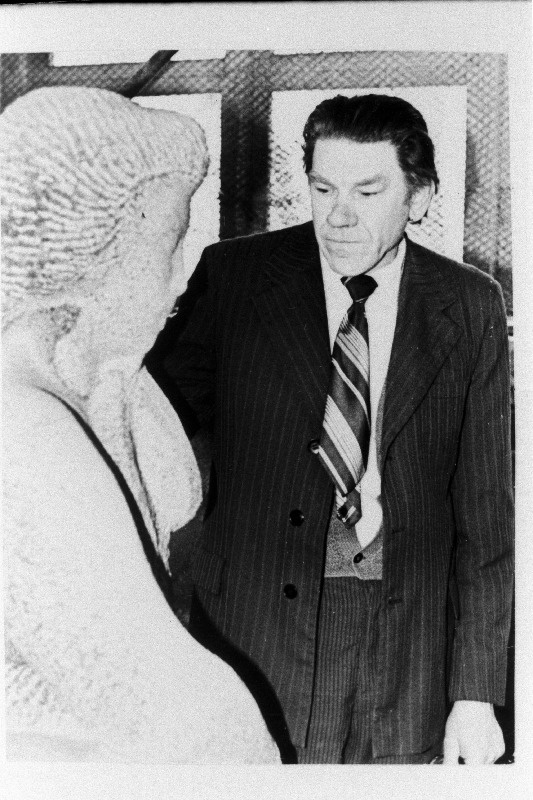 Skulptor Ernst Kirs.