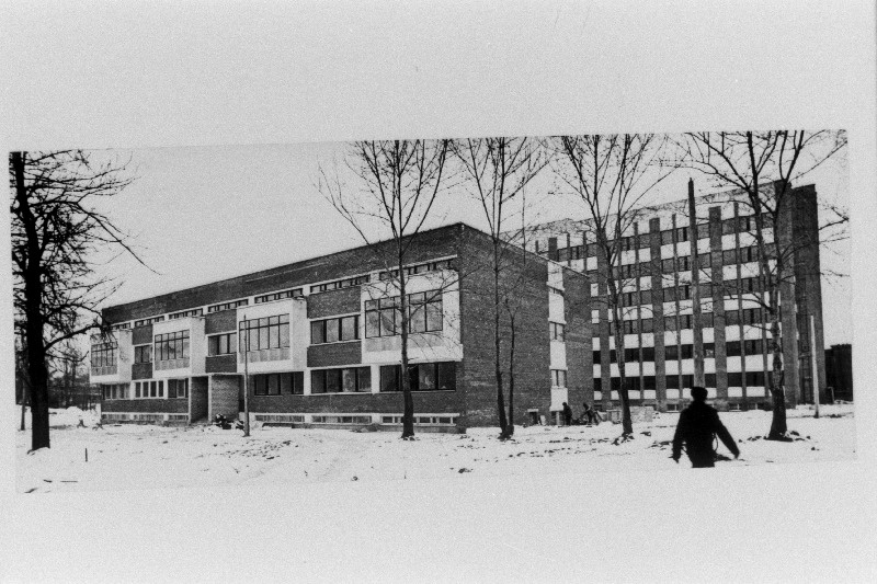 Narva sünnitushaigla ehitamine.