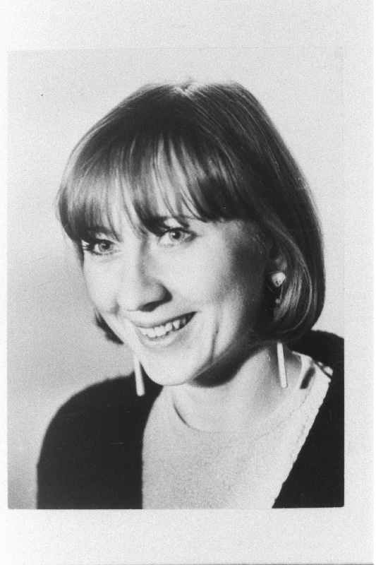 Kõuts, Ülle - kunstnik.