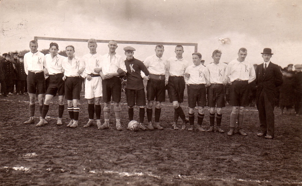 Tallinna Jalgrattasõitjate Seltsi Kalev jalgpallimeeskond 1912