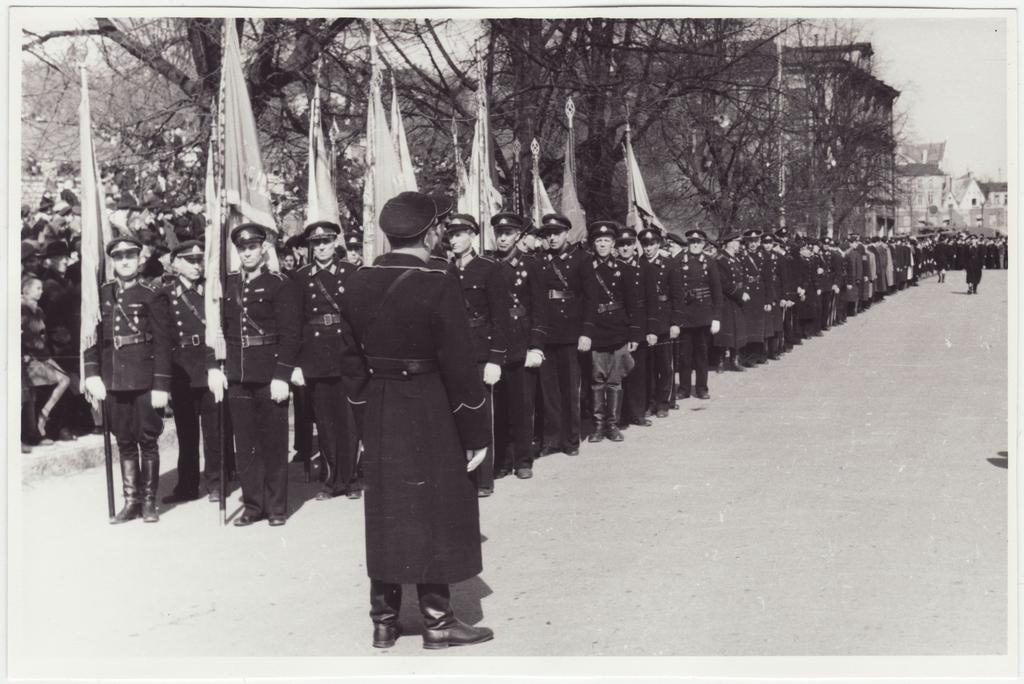 Tuletõrjeparaad ja võistlused, Tallinna VTÜ liikmete kolonn