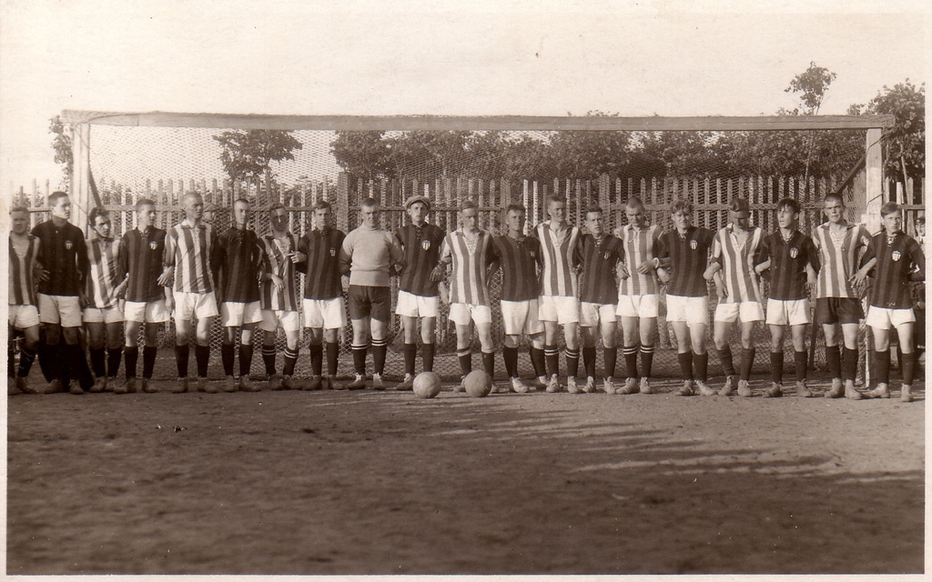 ESS Kalev- Helsingin Palloseura kohtumine jalgpallis Tallinnas 1921