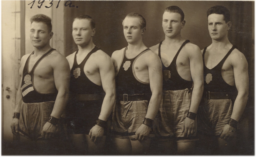 Grupp Tartu Kalevi tõstesportlasi