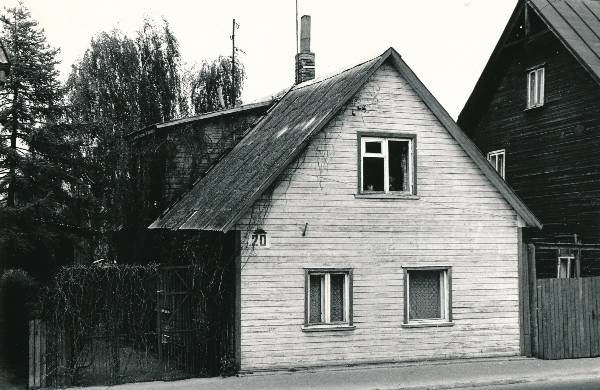 Foto. Fortuuna t 20.
Tartu, 1990. Foto: Harri Duglas.