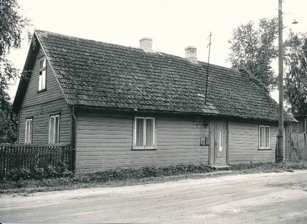 Foto. Vaba t 37.
Tartu, 1990. Foto: Harri Duglas.