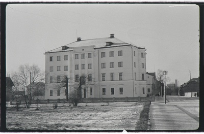 Tartu ülikooli ühiselamu Pälsoni (Pepleri) t.  similar photo