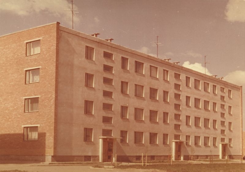 Võru KEK-i 36 korteriga elamu.