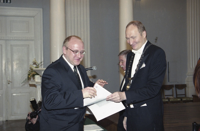 Negatiivid Tartu Ülikooli üritustest 1997-2003