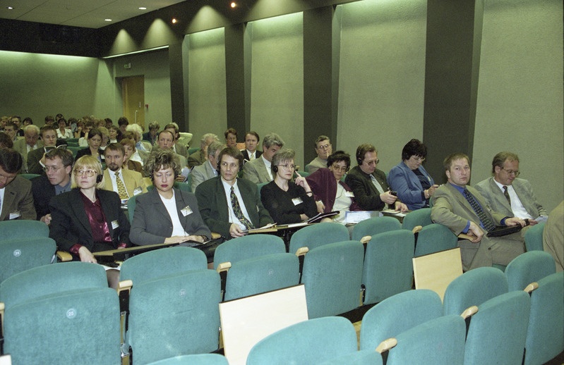 Negatiivid Tartu Ülikooli üritustest 1997-2003