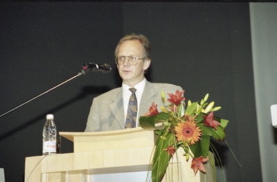 Negatiivid Tartu Ülikooli üritustest 1997-2003  similar photo