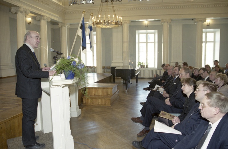 Negatiivid Tartu Ülikooli üritustest 1997-2003