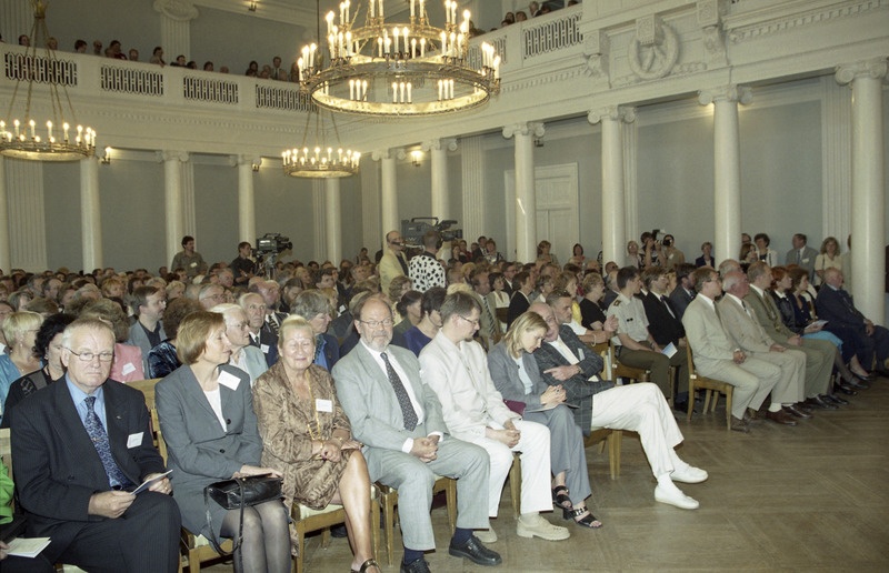 Negatiivid Tartu Ülikooli üritustest 1997-2003