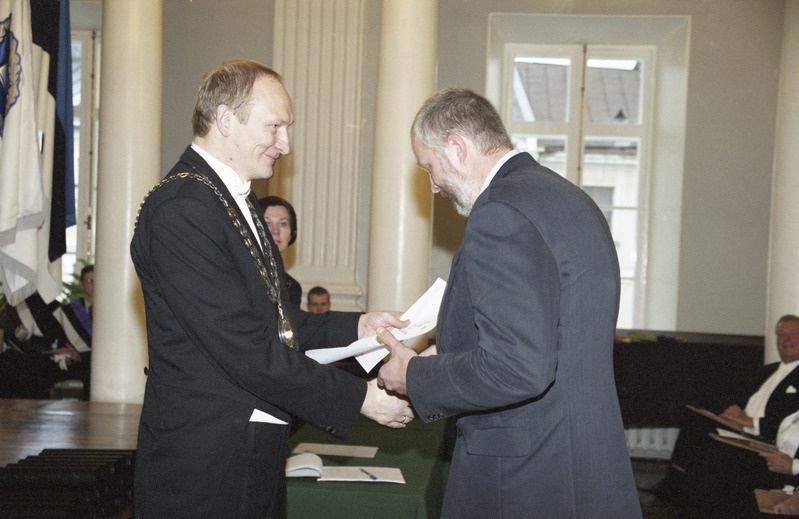 Negatiivid Tartu Ülikooli üritustest 1997-2003
