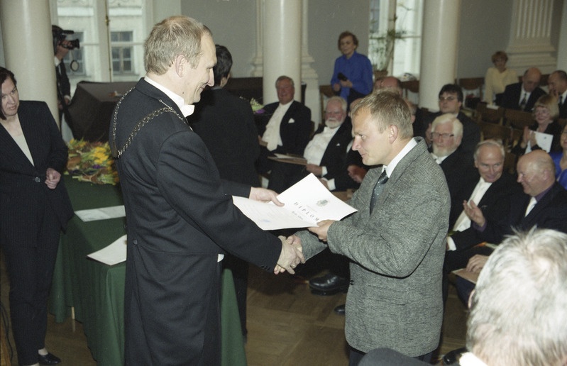 Negatiivid Tartu Ülikooli üritustest 1997-2003