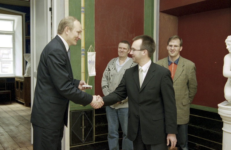 Negatiivid Tartu Ülikooli üritustest 1997-2003