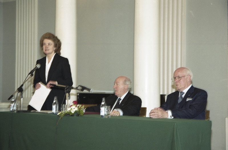 Negatiivid Tartu Ülikooli üritustest 1997-2003