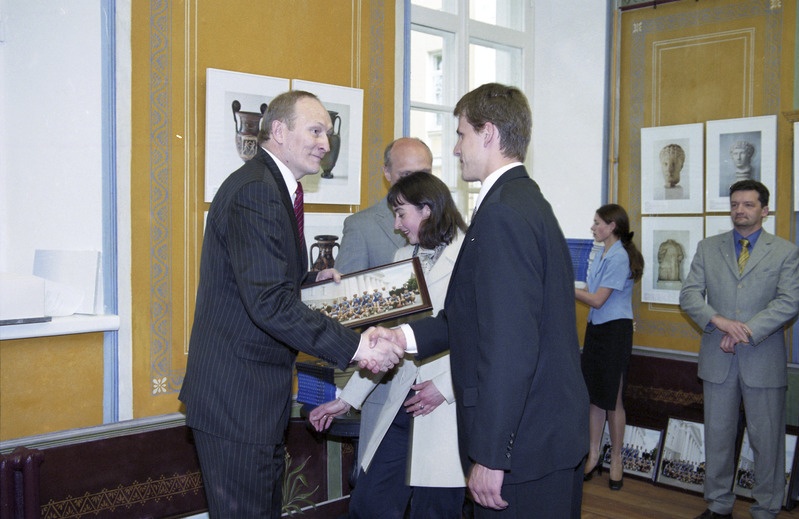 Negatiivid Tartu Ülikooli üritustest 1997-2003