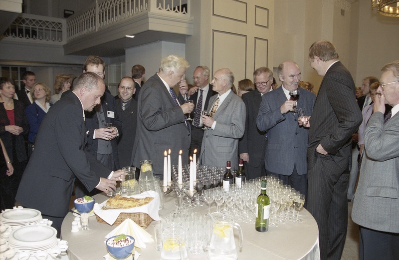 Negatiivid Tartu Ülikooli üritustest 1997-2003