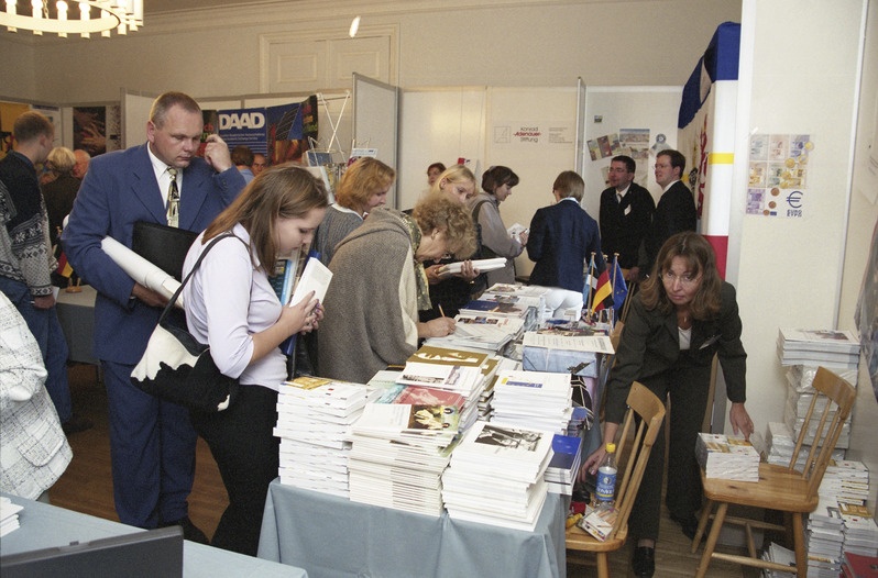 Negatiivid Tartu Ülikooli üritustest 1997-2003