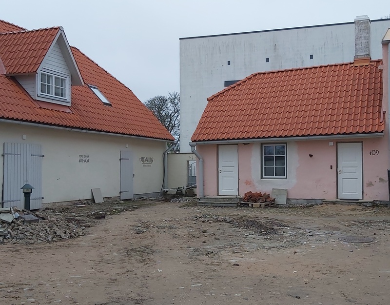 Kuressaare Lossi tänav 6 siseõu. rephoto
