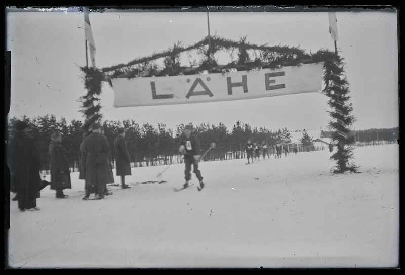 Klaasnegatiiv. Suusavõistluste lähe