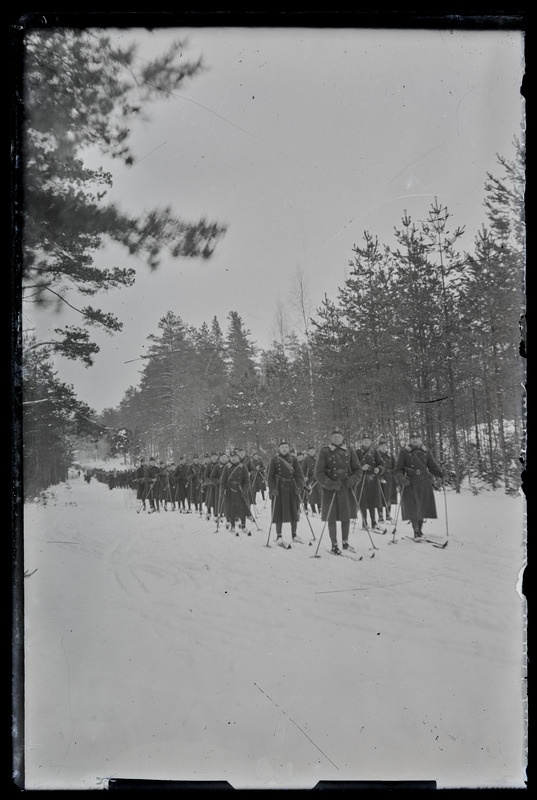 Klaasnegatiiv. Foto Artur Pilv