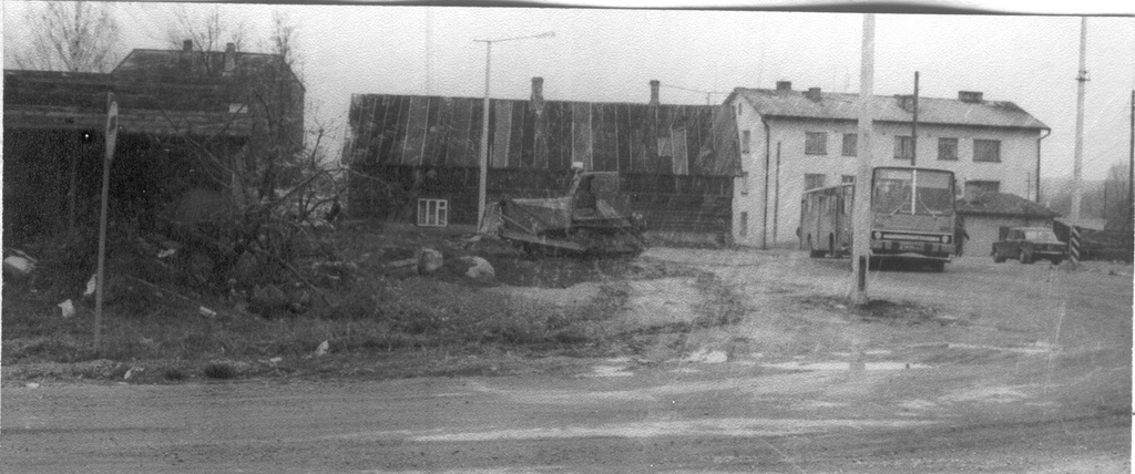 Foto Vilja ja Pioneeride (Vabaduse) tänava nurk  1975.a.