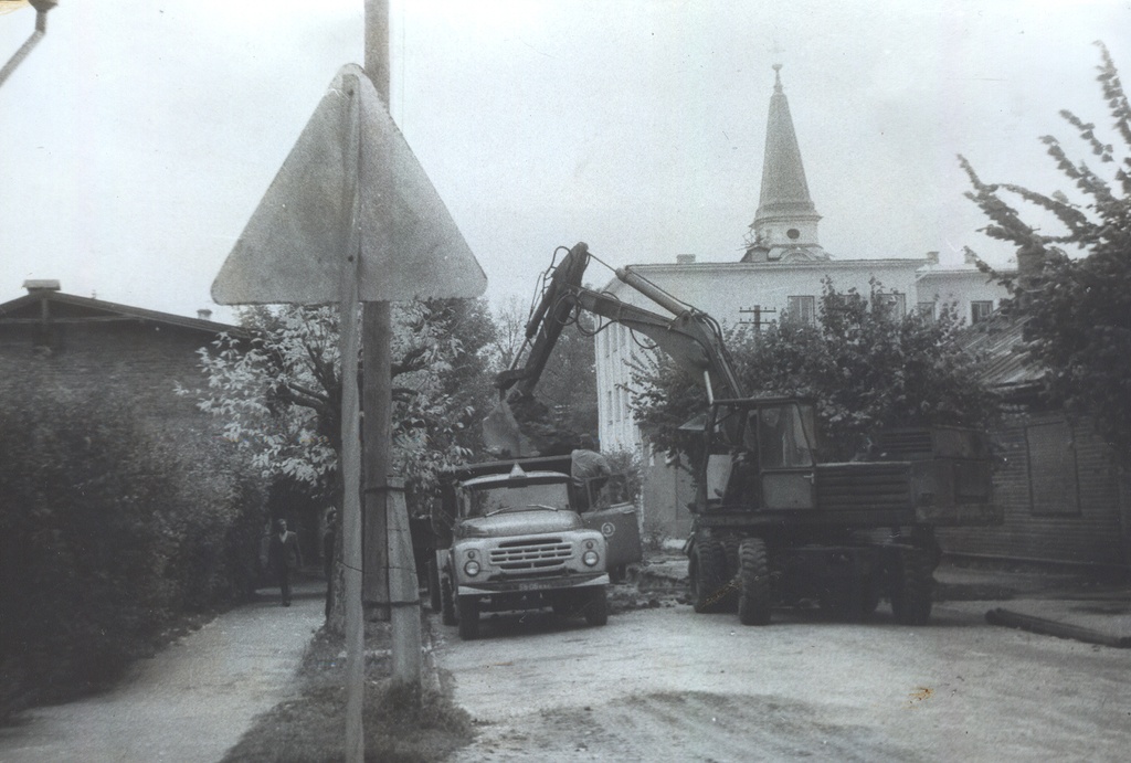Foto Koidula tänava remonttööd 1983.a. suvel.