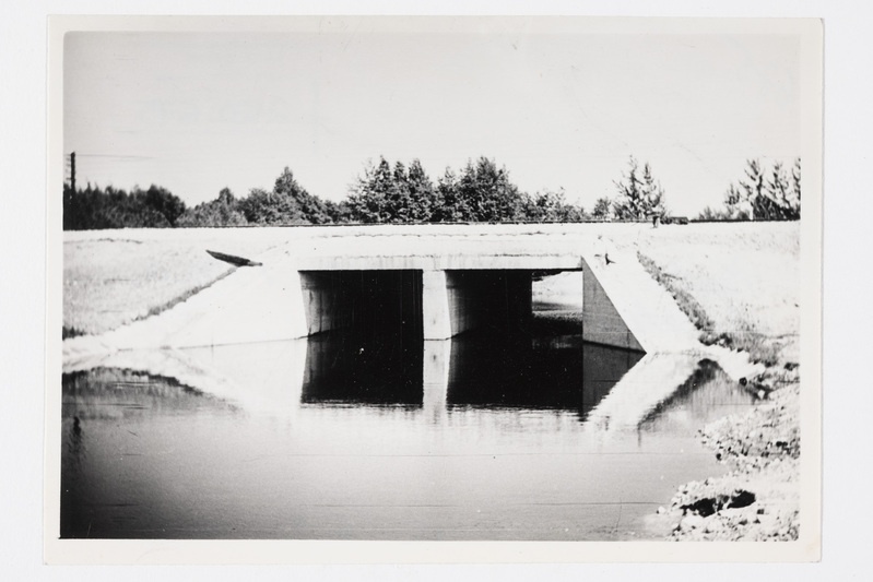 Tootsi raudteesild üle Sauga jõe, ehitatud 1970. a.