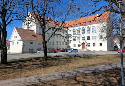 Tallinn, school building Ristiku Street no. 69. rephoto