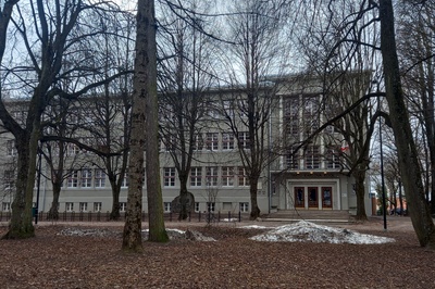 Vaade Tartu Õpetajate Instituudi peahoonele. rephoto