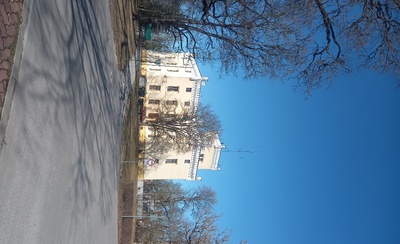 Alu 6 kl. algkool endises Alu mõisa härrastemajas. rephoto